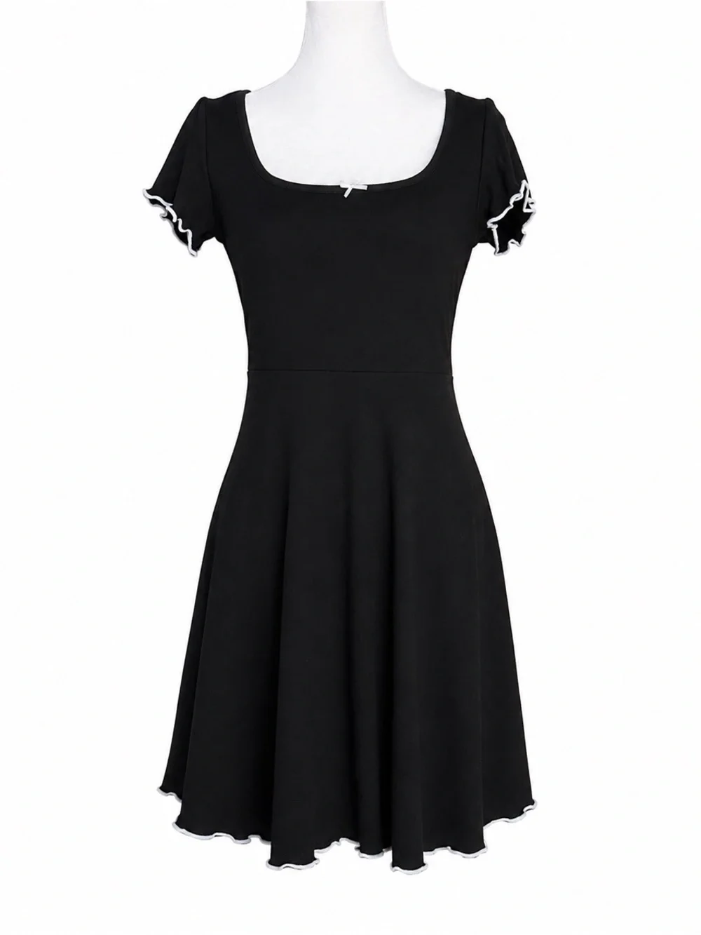 NWT See You Monday Black & White Trim Fit & Flare Mini Dress Large Cap Sleeve - Picture 1 of 10